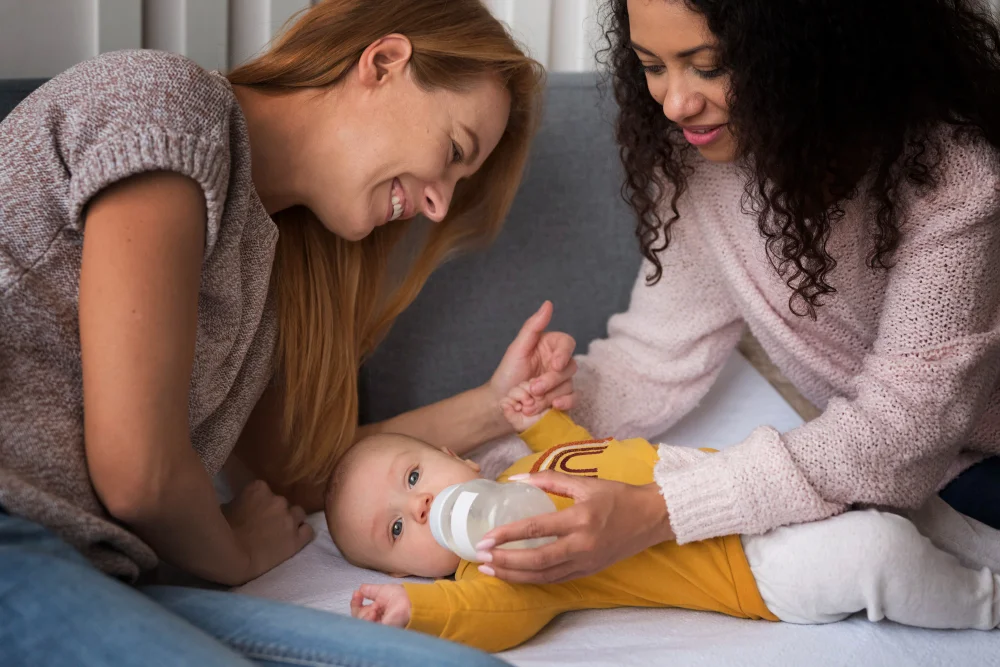 Preemie Feeding Guide For Parents of Premature Babies / What Is a Premature Baby? / Why Feeding a Preemie Is Different / How Do Premature Babies Get Fed in the Beginning? / Is Breastfeeding Possible for a Premature Baby? / How Can I Start Breastfeeding Later On? / What If I Can’t Breastfeed or Don’t Want To? / How Often Should I Feed My Premature Baby? / How Much Should My Premature Baby Eat? / What Are Fortifiers, and Why Are They Used? / What Are Common Feeding Challenges with Preemies? / When Can My Premature Baby Go Home? / How Can I Keep Feeding Safe at Home? / What Questions Should I Ask My Doctor? / Feeding as a Bonding Time / Kare One Family Support