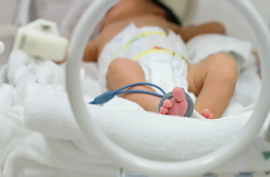 What is a Level 3 NICU? A Simple Guide for Parents / What is a Level 3 NICU? / How is a Level 3 NICU Different from Other Levels? / Why a Baby Might Need Level 3 NICU Care / The Medical Team in a Level 3 NICU / Technology and Equipment in a Level 3 NICU / What Parents Can Expect in a Level 3 NICU / How Long Do Babies Stay in a Level 3 NICU? / Emotional Support for Parents / Cost of Level 3 NICU Care / Preparing for the Transition Home / The Importance of Follow-Up Care / FAQs About Level 3 NICU / Kare One Support Family